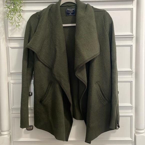 Two Abercrombie & Fitch Heavy Cardigan Sweaters - XXS / XS / Small - Picture 3 of 13